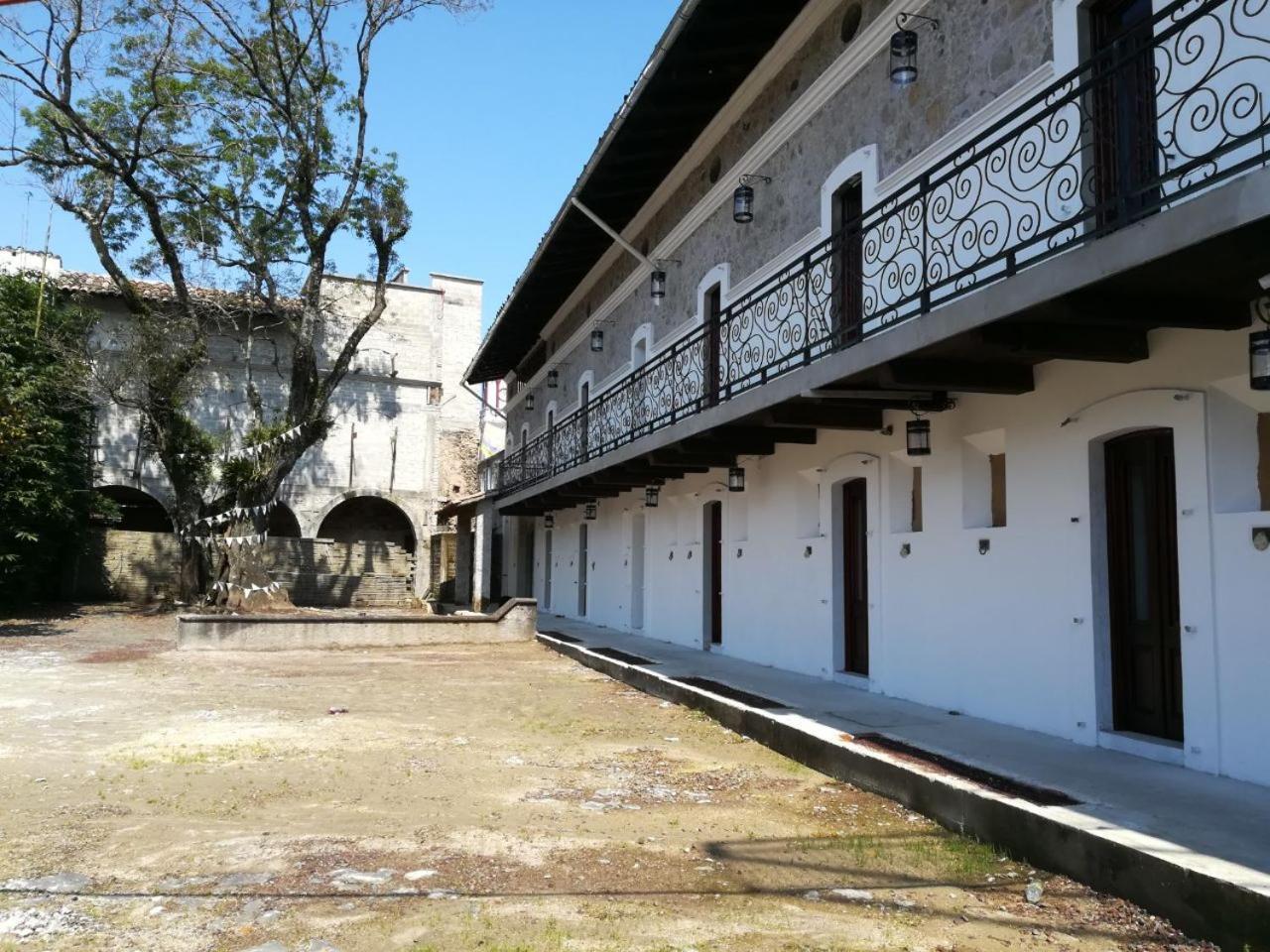 Hotel Atzalan ภายนอก รูปภาพ