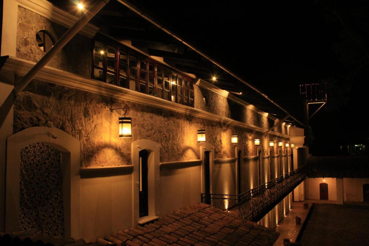 Hotel Atzalan ภายนอก รูปภาพ